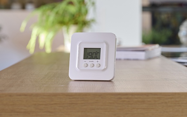 Termostato ambiente digital climatización (calor y frío ) Tybox 51